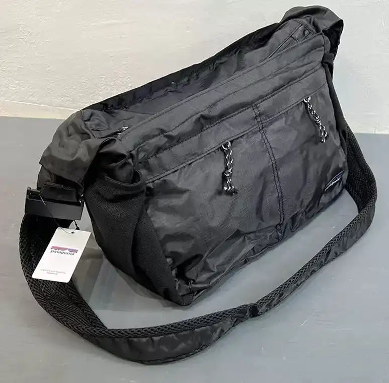 Bolso Patagonia Crossbody Bucket Bag Black tipo Messanger Unisex en NEGRO y GRIS Nuevas
