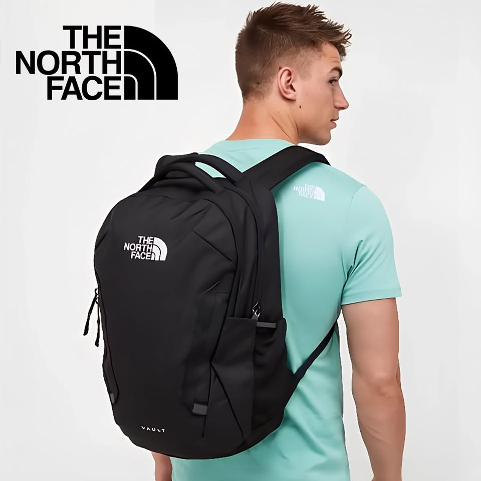 Mochila BackPack THE NORTH FACE Vault 27L Negra NUEVA con etiquetas con LapCover y RainCover GRATIS