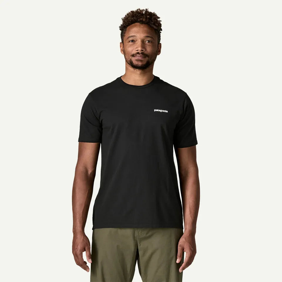 Playera Patagonia Manga Corta Organic P-6 Logo Responsibili-Tee Color: Negro Talla: LARGE Fit