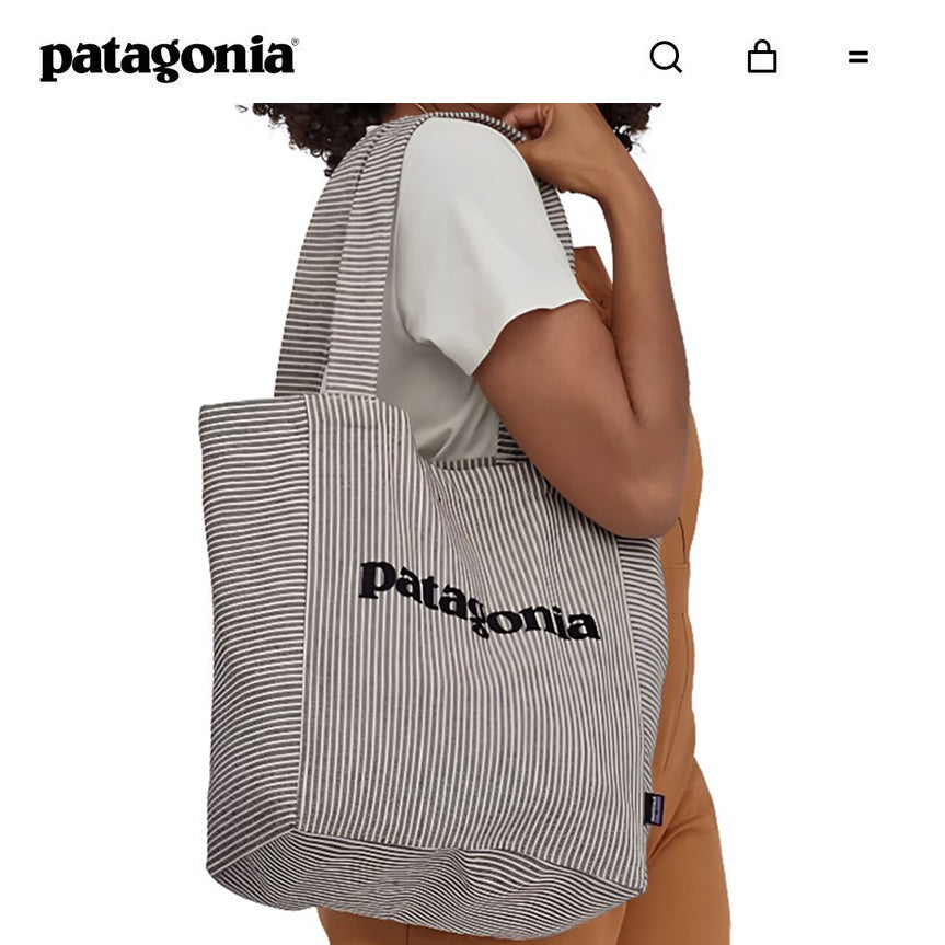 Bolsa de mano de mercado tela reciclada a rayas marca Patagonia 30x40 cms color gris- beige