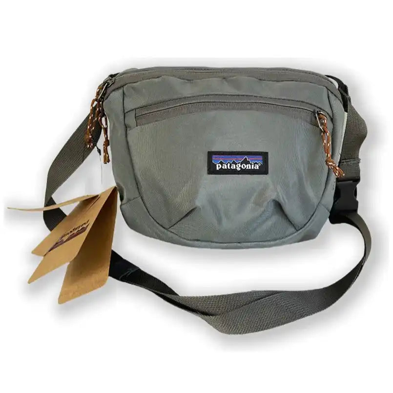 Bolso Patagonia Unisex Terravia Mini Hip Para cadera o torso 2L en Negro y Gris